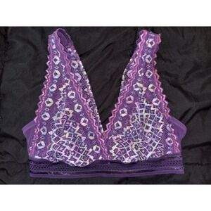 Xhilaration Purple Lace Detail Unined Plunge Bralette, Large‎